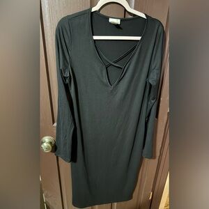 Wetseal black long sleeve dress
